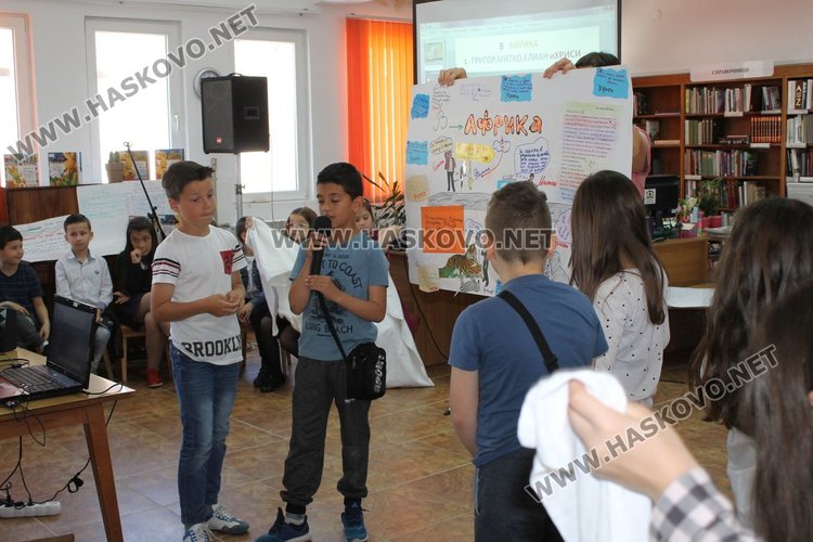 Каравеловци станаха "Пътешественици с книга в ръка по света" 