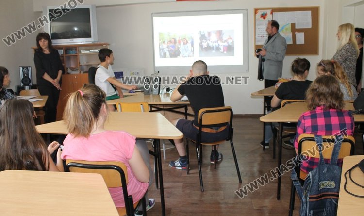 "Моето пораснало училище"  представиха каравеловци