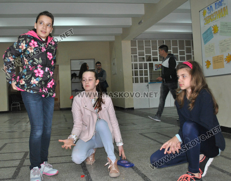 Две математически паралелки в Хасковска област чакат петокласници 