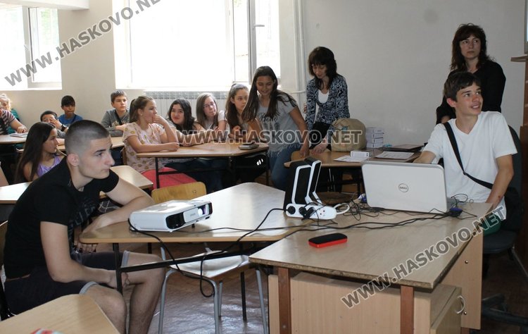 "Моето пораснало училище"  представиха каравеловци