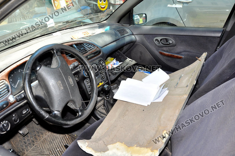 Съпругът сигнализирал на тел. 112 за пияната шофьорка, помляла две патрулки