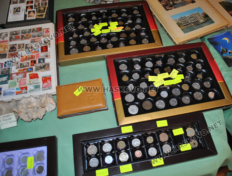 Диригентът Стефка Младенова показа 7 колекции от 7-те си десетилетия