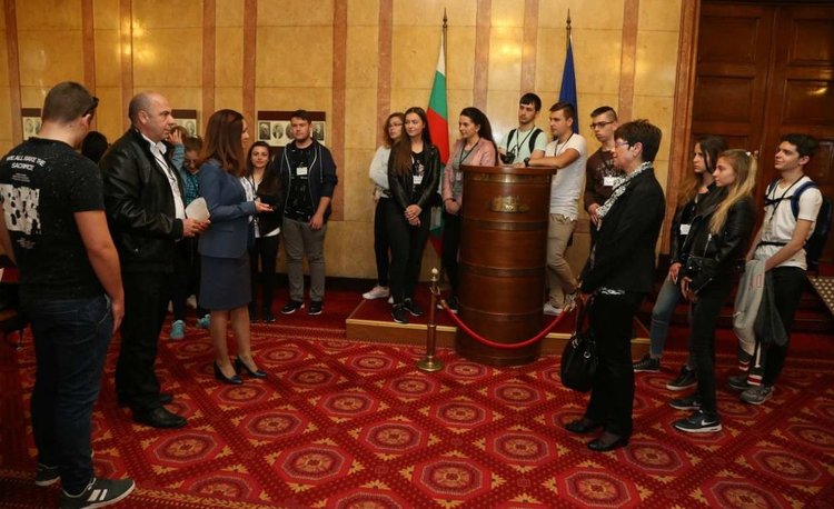 Богоровци гостуваха в Народното събрание 