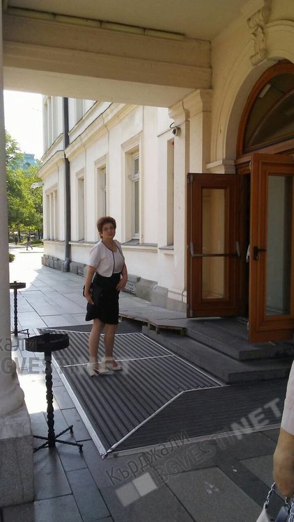 Жени-ГЕРБ от Кърджали гостуваха на Цвета Караянчева в Народното събрание