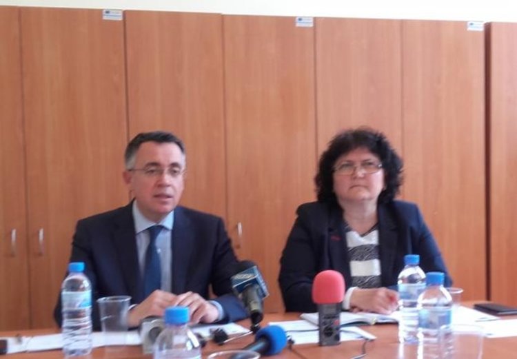 Общината ремонтира пет училища и детска градина