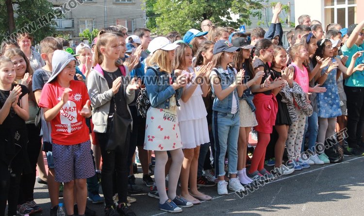 Славейковци почетоха днес своя патрон