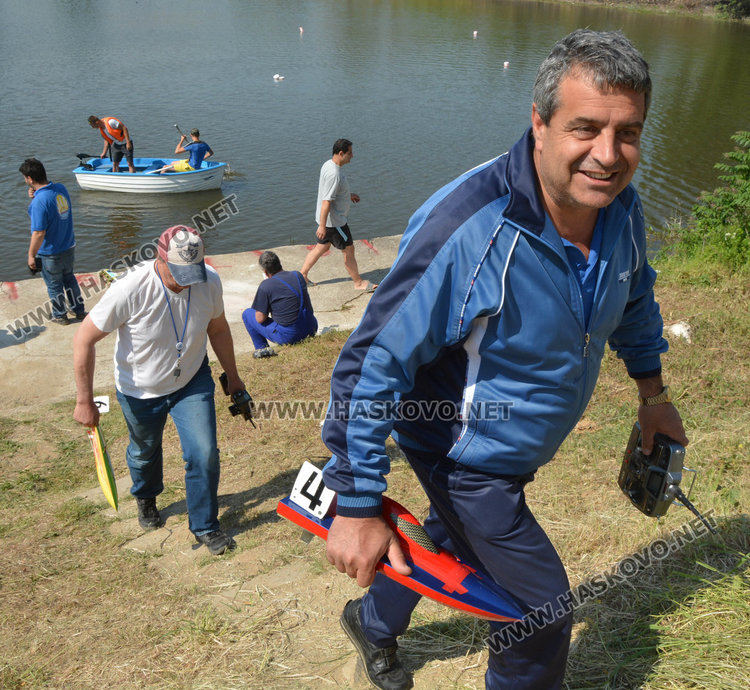 55 мини кораба плаваха край Харманли