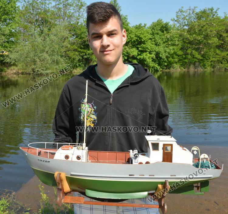 55 мини кораба плаваха край Харманли