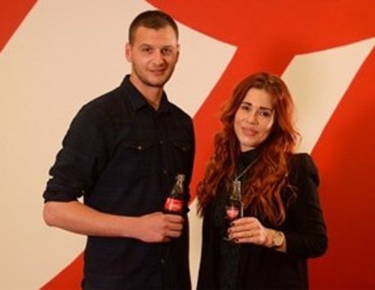 Хасковлийка и братовчед ѝ спечелиха световен конкурс за подсладители