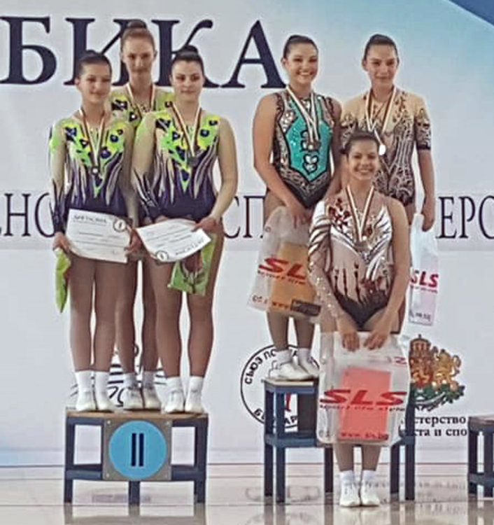 Силно представяне на „Мега спорт“ и „Виолена“ в Държавното по спортна аеробика