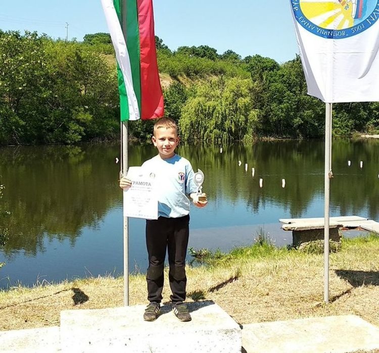 Димитровградски деца с успехи в държавното първенство по корабомоделизъм