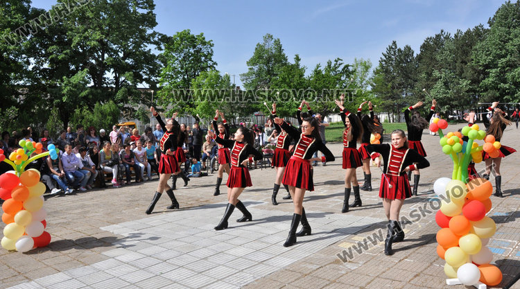 Помощното училище „Петър Берон“ празнува 55-тата си годишнина