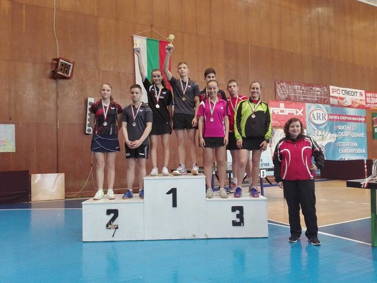 Цветелина Георгиева е вицешампион на България по тенис на маса до 15 години