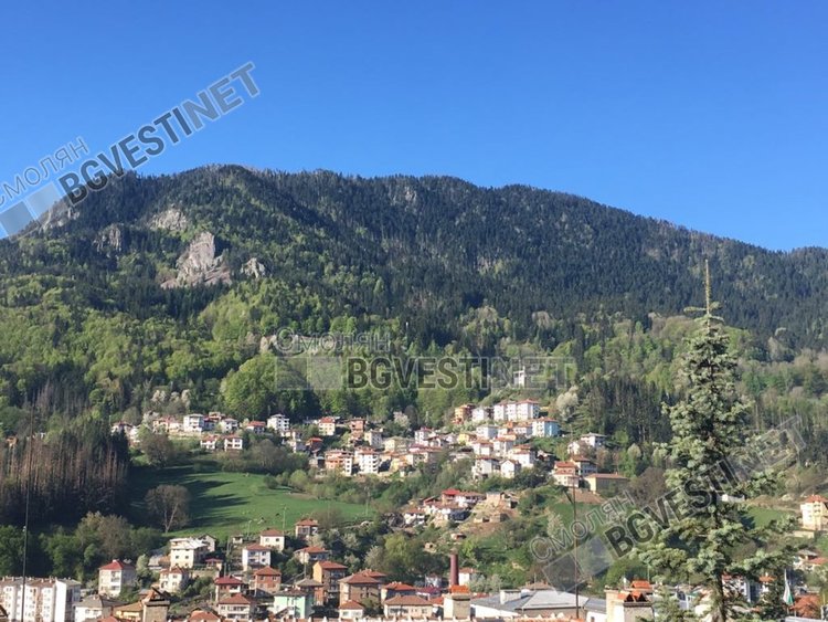 Първият ден от май- ще е топло и с кратки превалявания 