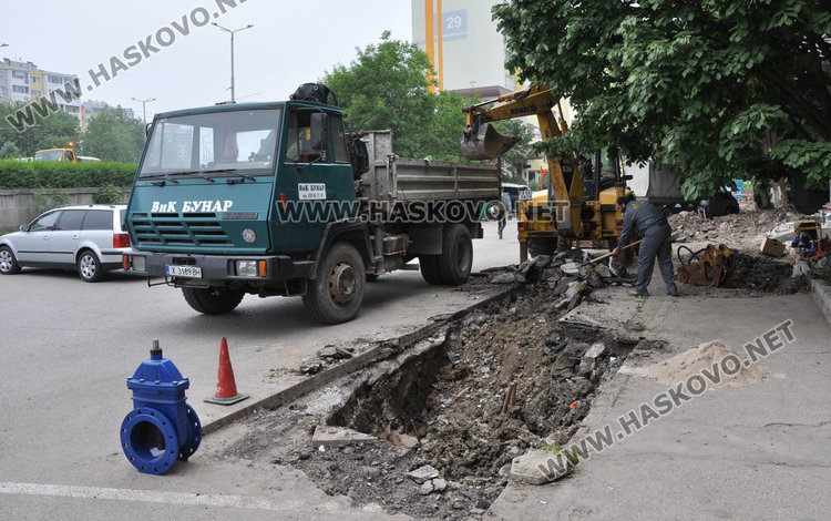 7 блока в Орфей периодично без вода за 2 седмици, започна благоустрояването в квартала