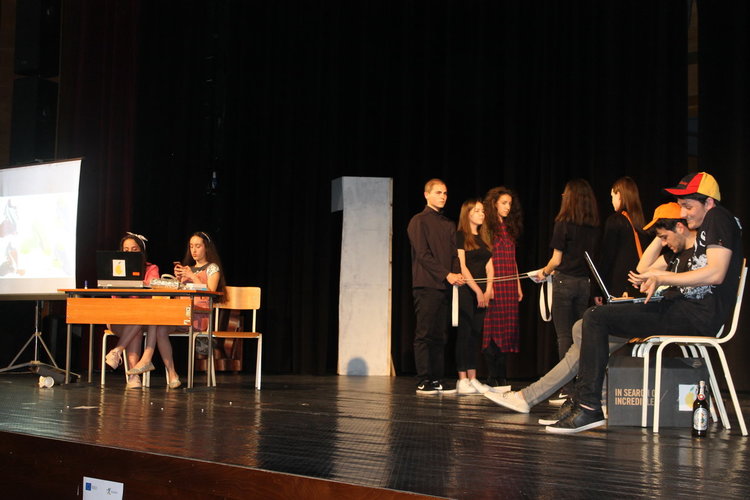 Заслужена награда за немските театрални таланти от Езиковата гимназия