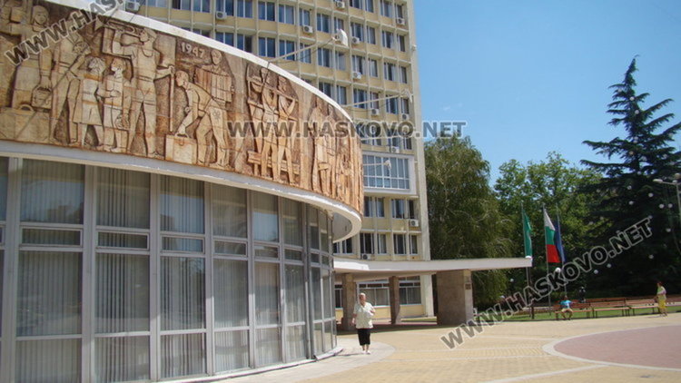 Предлагат журналист и културист за почетни граждани на Димитровград