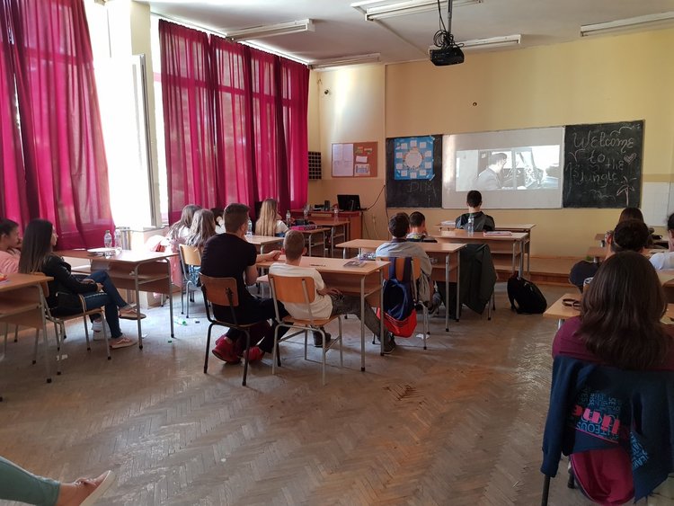 С кубинска салса започна испанската седмица в Езиковата гимназия