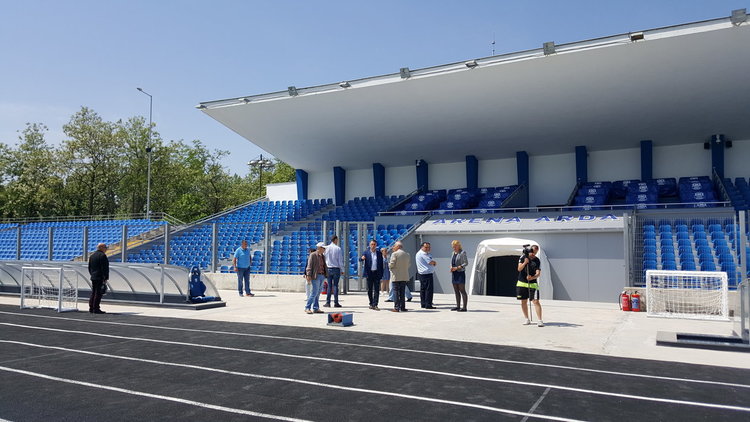 Държавната комисия за стадиона започна работа