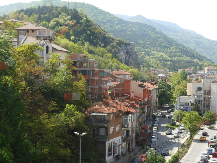 Първомаец засечен на ул. "Цар Иван Асен"II пиян зад волана, асеновградчанин в ареста за хулиганство