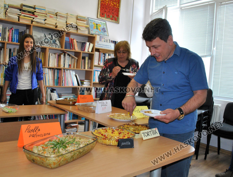 Паелята номер едно в испанската седмица на Езиковата