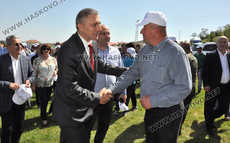 ДПС чества в Караманци годишнина от майските събития през 1984 