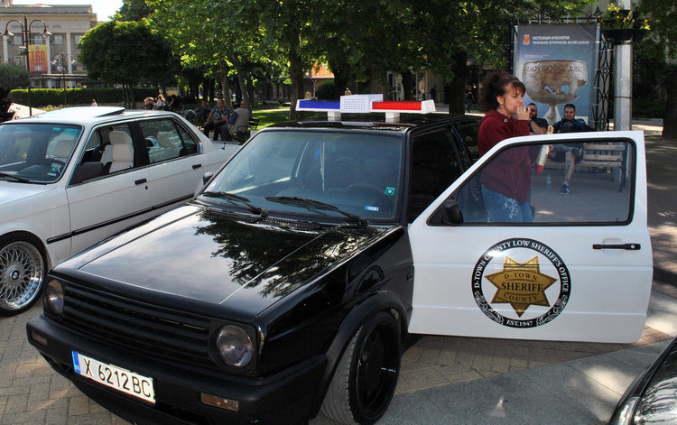 4100 лева в благотворителните кутии за Кристиян на тунинг шоуто 