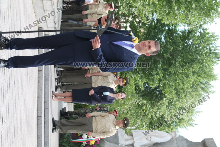 Хасково чества Деня на храбростта и 140-тата годишнина на Българската армия 