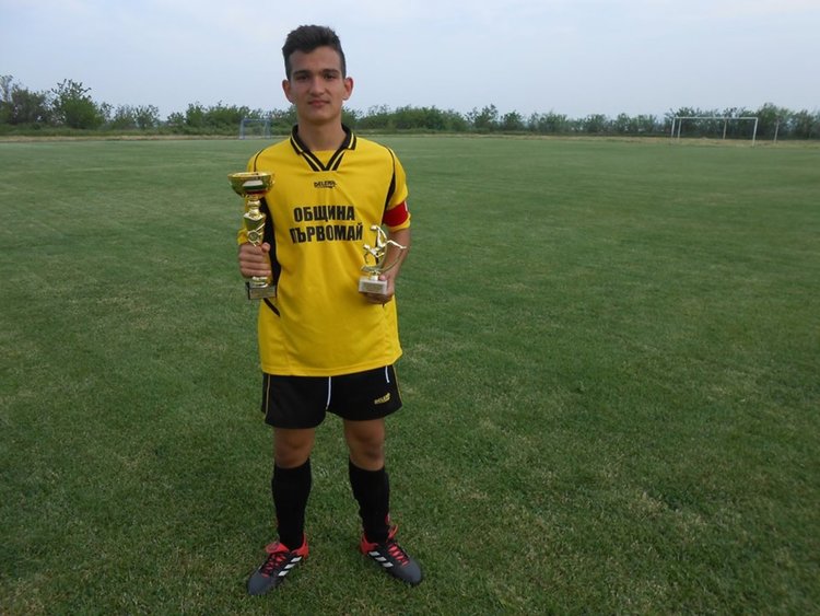 Футболен турнир и щафета посветиха на свети Георги Победоносец