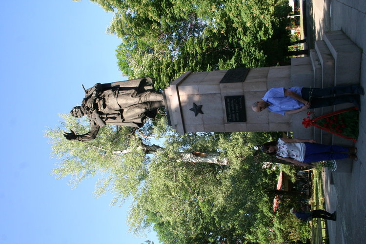 Малцина почетоха паметта на загиналите антифашисти на днешния 9 май