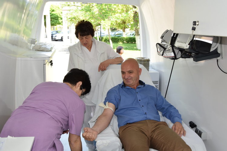 Кръводарителска акция  се проведе в Момчилград