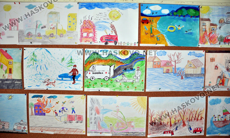 Рисунки показват бедата през детските очи в Младежкия център