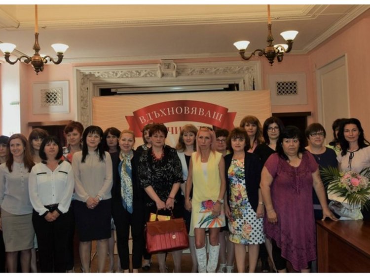 За шести път учениците в Перник избират учителя, който ги вдъхновява