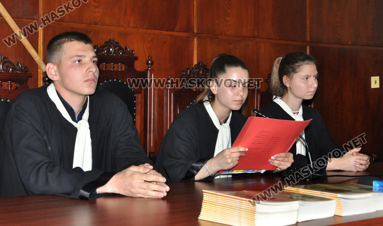 Съдебният състав