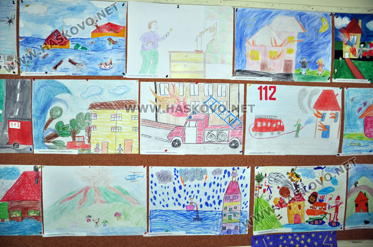 Рисунки показват бедата през детските очи в Младежкия център