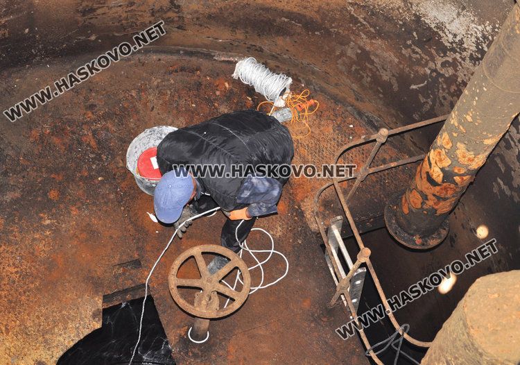 ВиК за калната вода: Снощният порой заля кладенец, спряхме помпена станция 