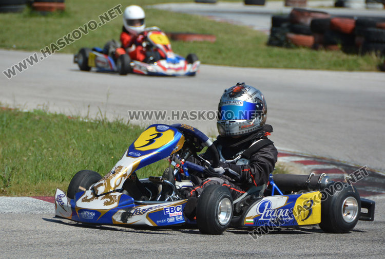 24 пилоти на старта на Втори кръг от Националното по картинг в Хасково
