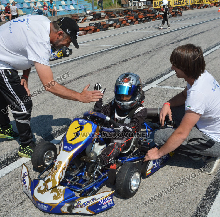 24 пилоти на старта на Втори кръг от Националното по картинг в Хасково