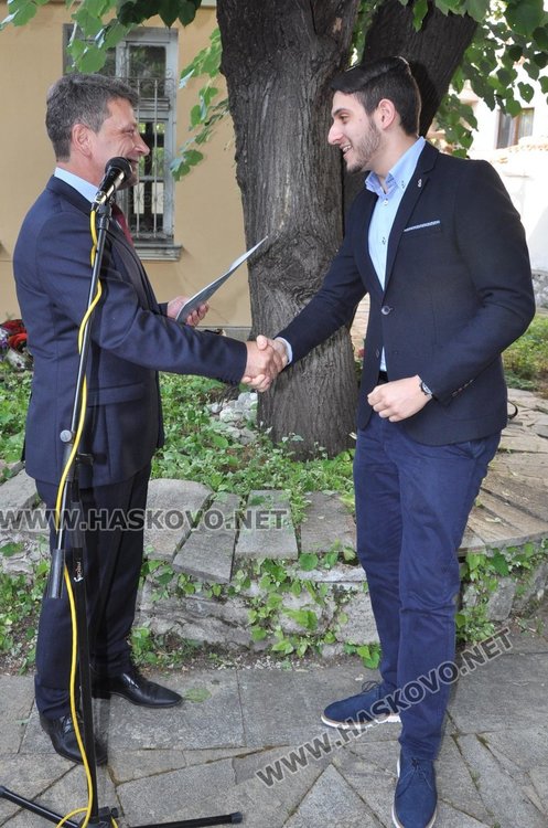 Димитър Димитров (вдясно)