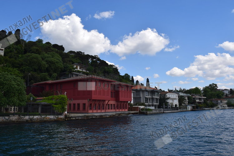 Представителните имения