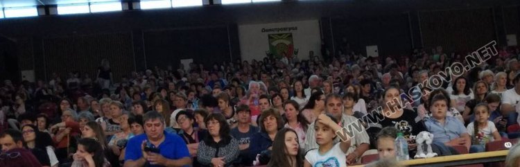 Благотворителен концерт в зала Младост събра над 10 000 лева