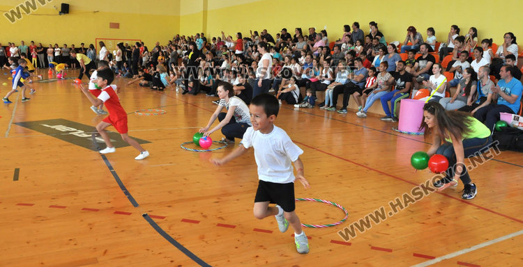 80 деца и родители в състезание за Деня на спорта