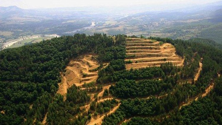 Община Крумовград подписва рамков договор за инвестиции в обществото от Дънди прешъс метълс