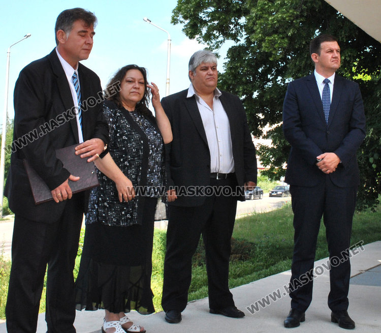 ФСГ изпрати 137 абитуриенти, Анелия Руменова получи наградата „Атанас Буров“