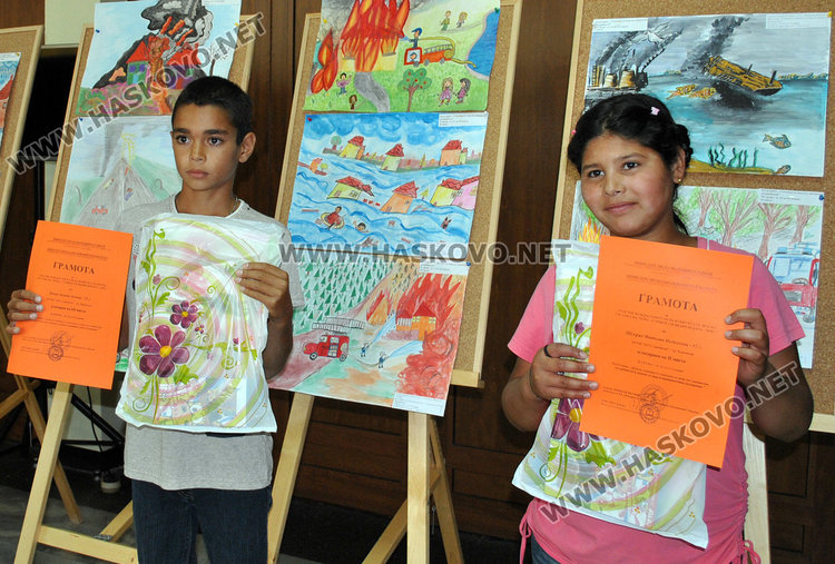 86 деца показват пожари и наводнения, 20 отиват на национален конкурс 