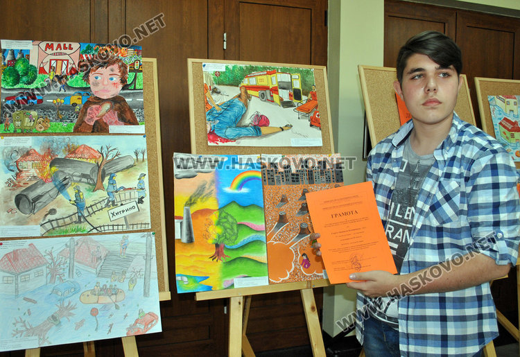 86 деца показват пожари и наводнения, 20 отиват на национален конкурс 