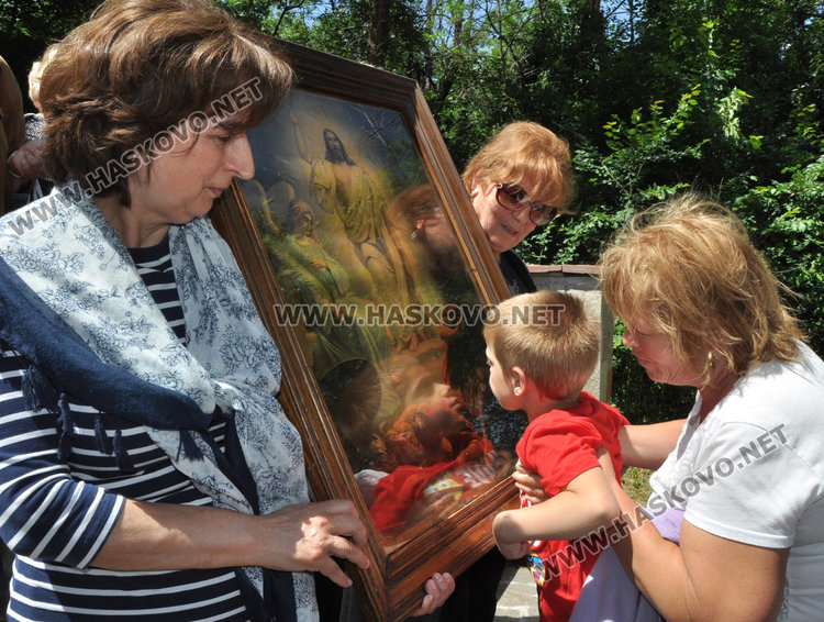 Молебен за здраве на Възнесение Господне в параклиса на Ямача