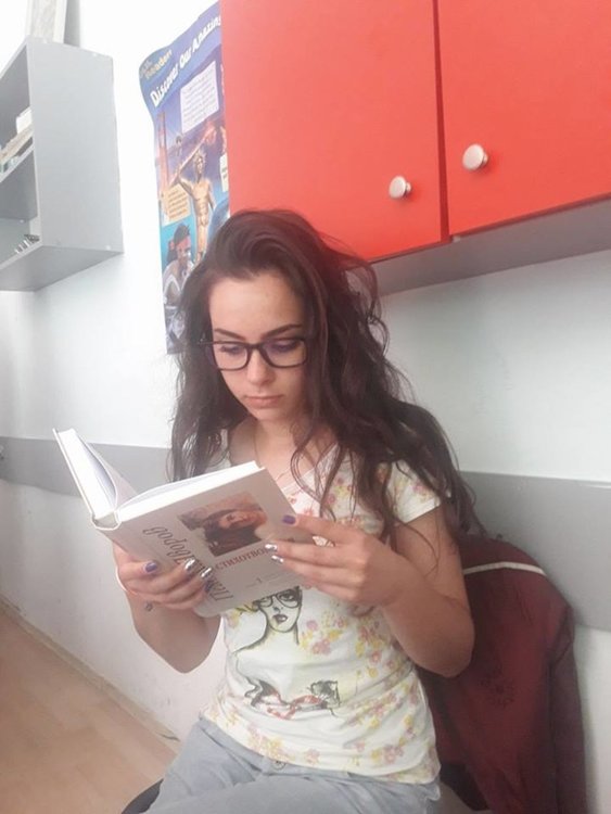 Нов литературен връх за Анелия Крумова