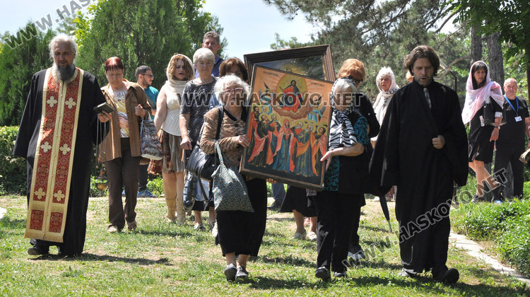 Молебен за здраве на Възнесение Господне в параклиса на Ямача