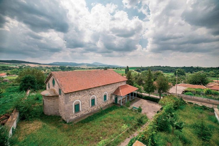 Бодровската църква става на 160 години, откриват плоча на Апостола и курбан